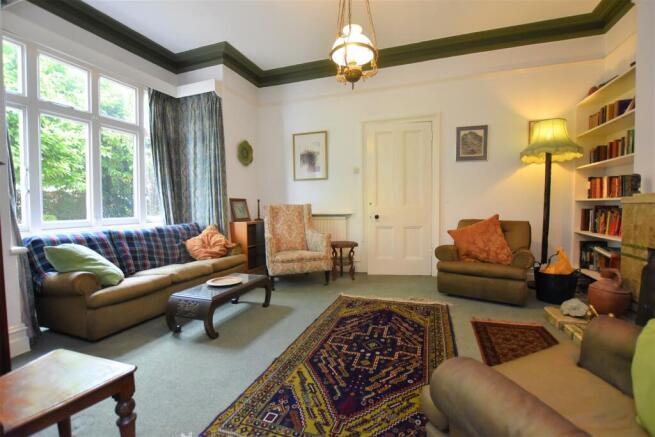 sitting room - details.JPG
