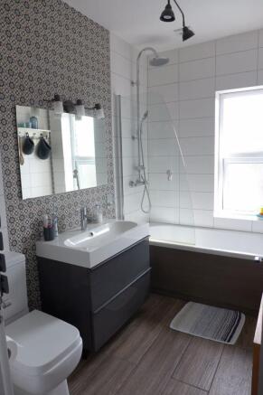 Photo 32