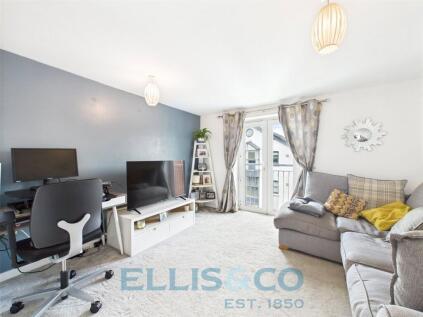 Medway Wharf Road, Tonbridge, Kent, TN9