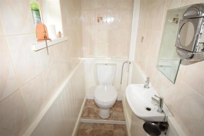 Cloak Room 1