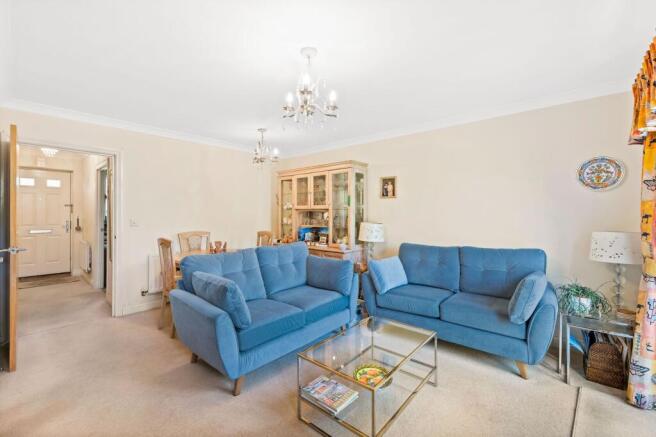 Sycamore Drive, Burgess Hill, RH15 photo 4