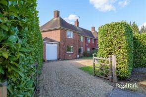 11, Phorpres Houses, London Road, Peterborough PE7 0LE