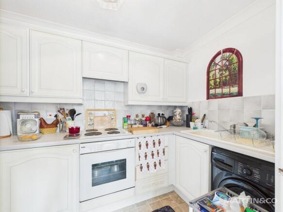 CAM02318G0-PR0479...