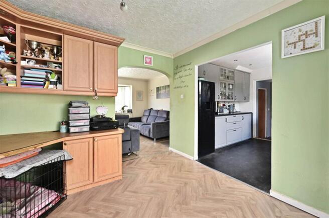 Greatfield Road, Farnborough, Hampshire, GU14 photo 4