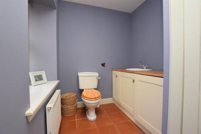 Cloak Room.JPG