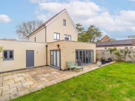 8, The Green, Bristol BS48 3BG