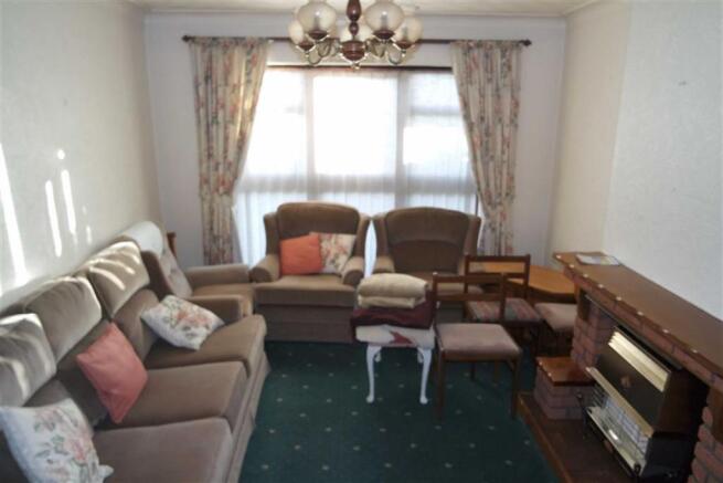 Living Room: