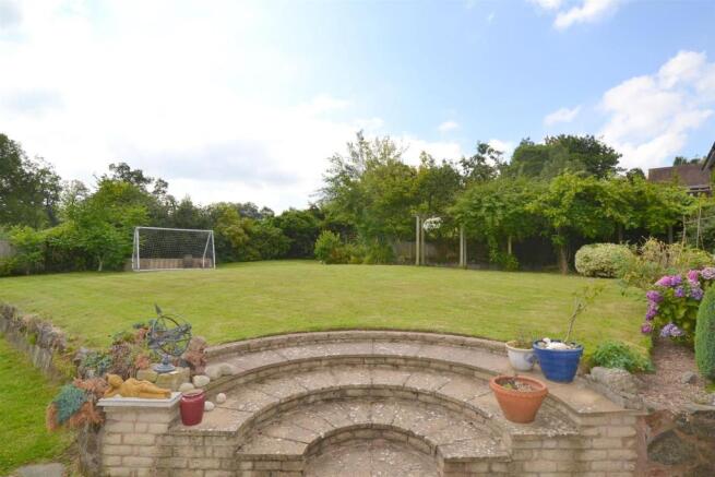 new garden 8.JPG