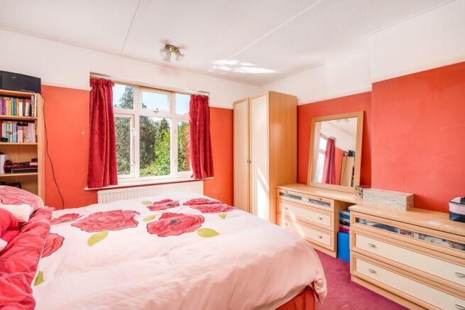 Bedroom 1 (Double)