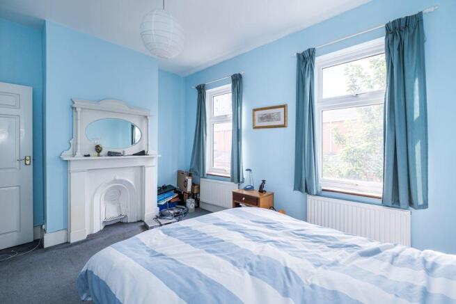 Bedroom 2 (Double)