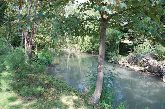 River Windrush