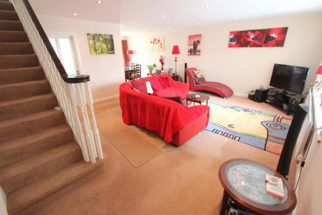Through lounge dining room