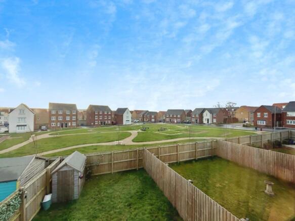 7c3aa8da-view 20maximus.jpg