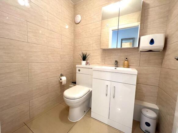 WC.jpg