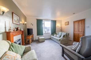 103, Lingmoor Rise, Kendal LA9 7PL