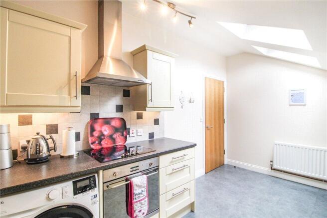 1 bed Apartment for sale Image 8