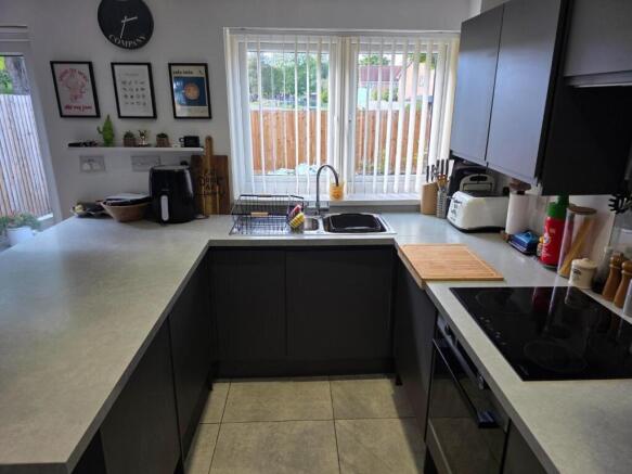 Kitchen - 3.jpg