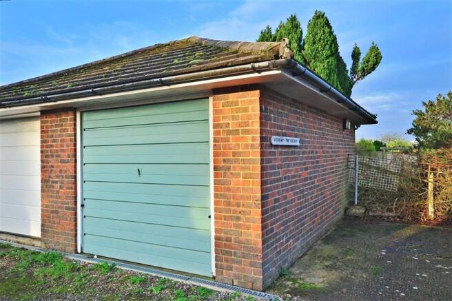 Garage to rear