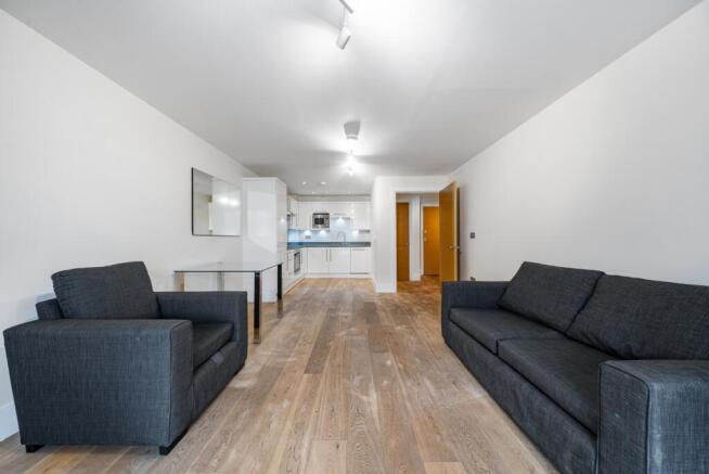 Living / Kitchen