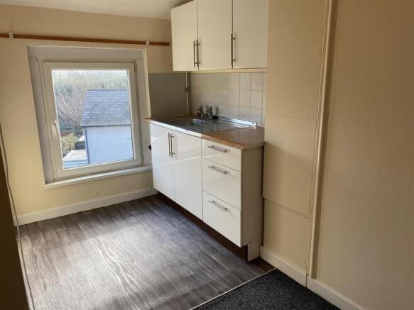 19 Vere Street - kitchen.jpg