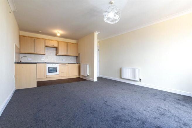 2 bed Apartment to rent Image 7