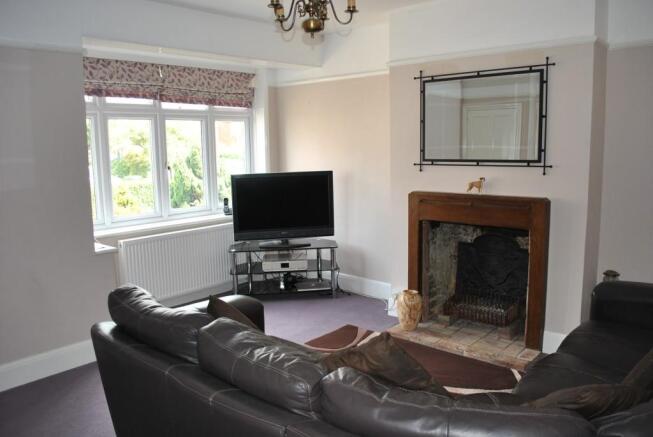 SITTING ROOM