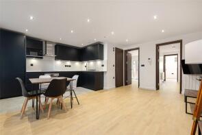 525, Holloway Road, London N19 4BY