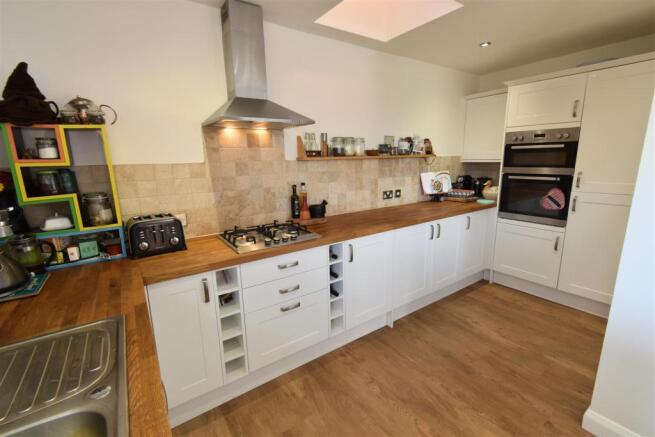Living/dining/kitchen