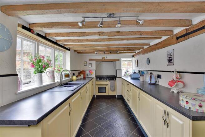 Kitchen/Breakfast Room