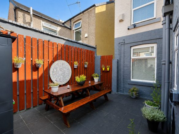 2 bed Detached for sale Image 11