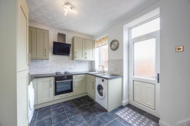 2 bed Terraced for sale Image 5
