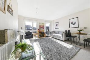 Flat 4, 53, Clarence Avenue, Gants Hill, Ilford IG2 6FD