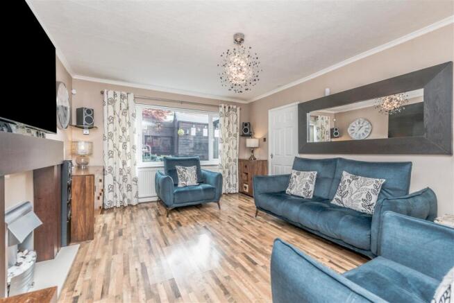 Living Room: