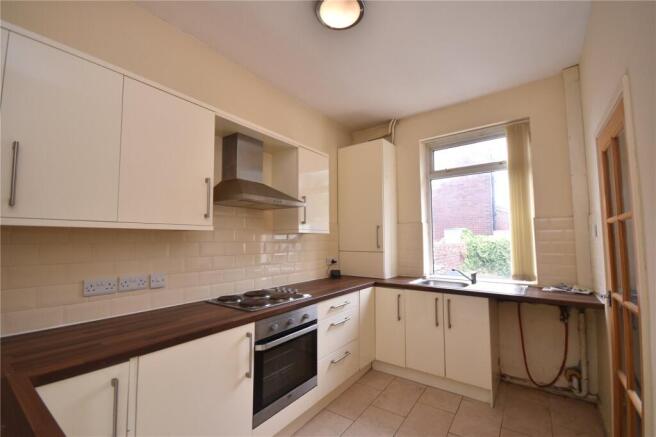 2 bed Terraced for sale Image 5