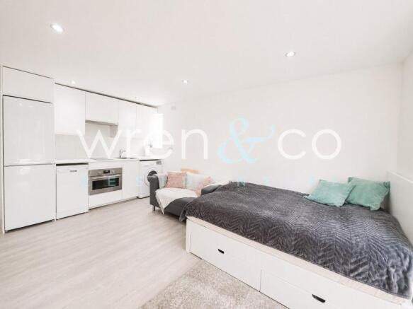 Studio Flat for Rent