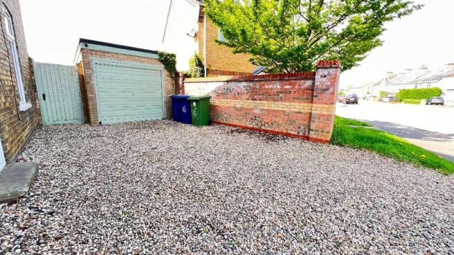 Garage.