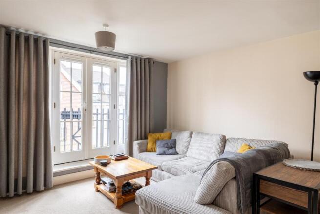 88 Middle Village-10.jpg