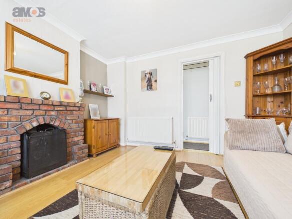 Sherwood Crescent, Benfleet, Essex photo 4