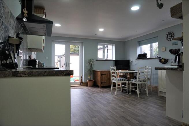 Kitchen / Diner