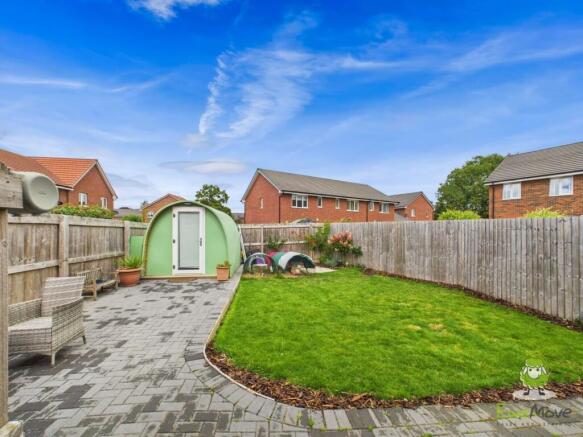 Garden - Brogden Drive - Ewemove Whitchurch and Na