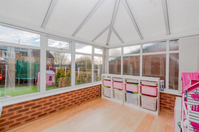 24, Mill Crescent, Cannock, Staffordshire, WS11 7Z