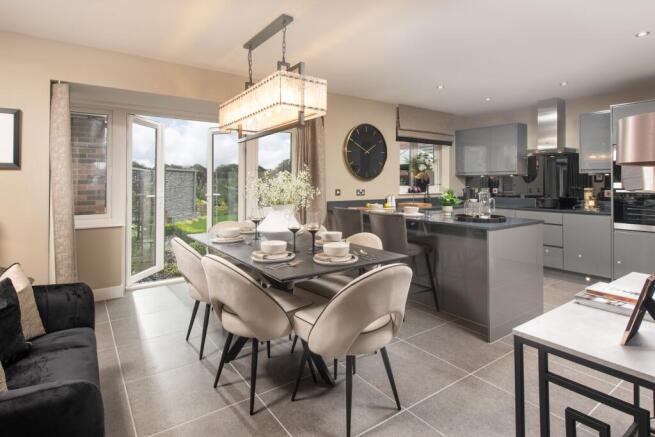 4 bed Detached for sale Image 5