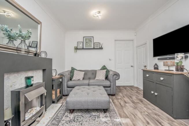 2 bed Terraced for sale Image 6