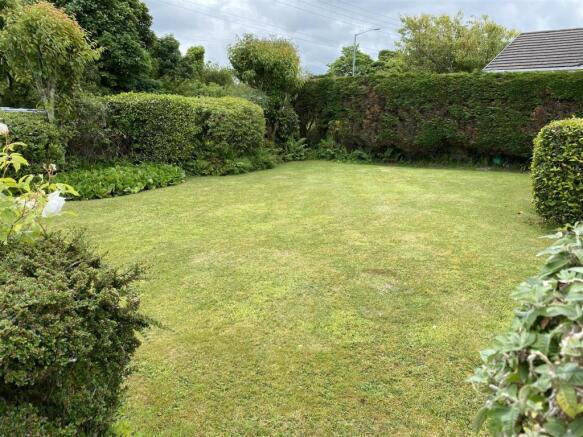 garden 1.JPG