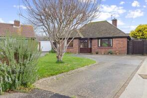 14, Ashburnham Close, Chichester PO19 3NB