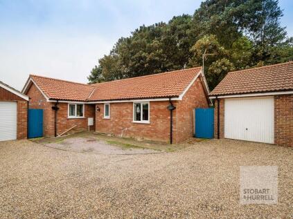 Brick Kiln Gardens, New Road, Catfield, Norfolk