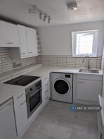 Flat 4 Third Floor, 47, New King Street, Kingsmead, Bath BA1 2BN