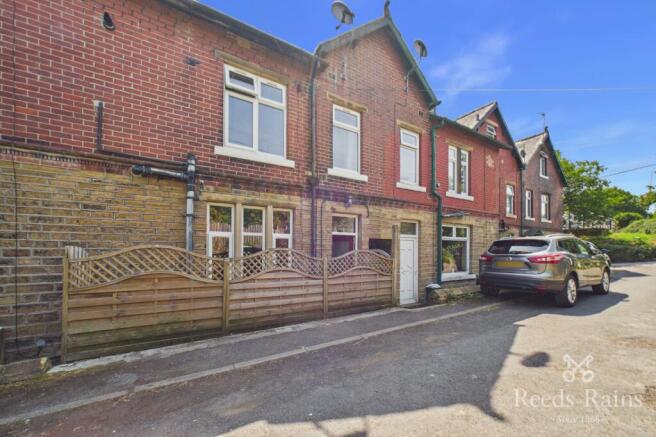 3 bed Terraced for sale Image 4