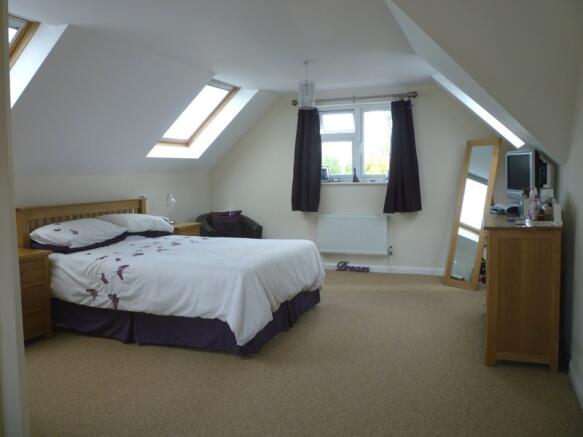Photo 9