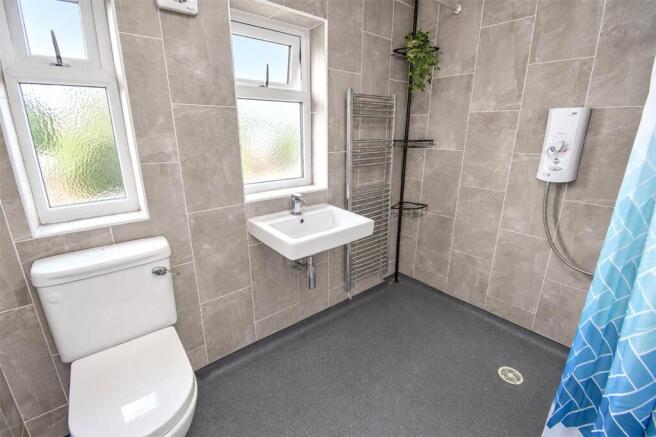 Oliver Lane, Great Sutton, Ellesmere Port photo 4
